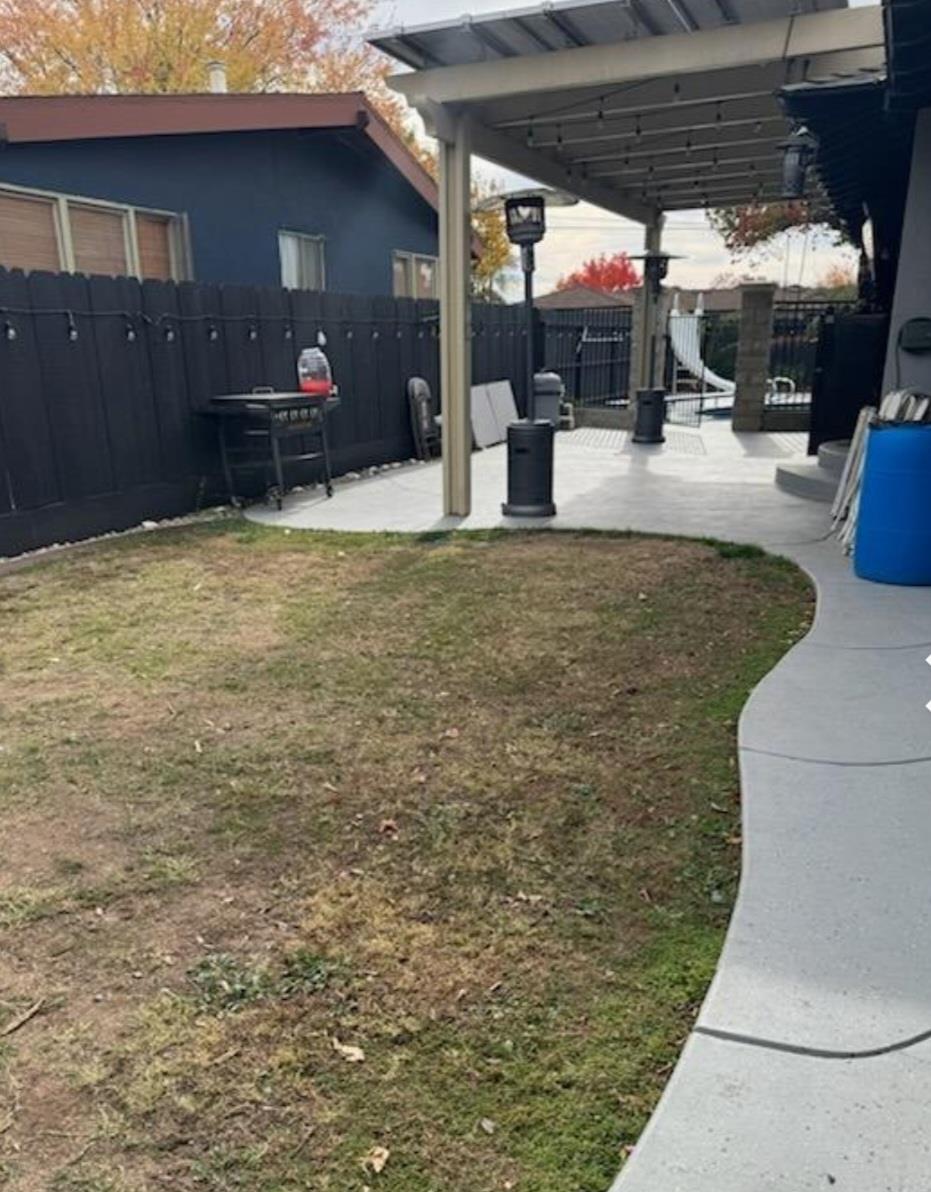 3662 North Angus Street Fresno, CA 93726 - Photo 15 of 19