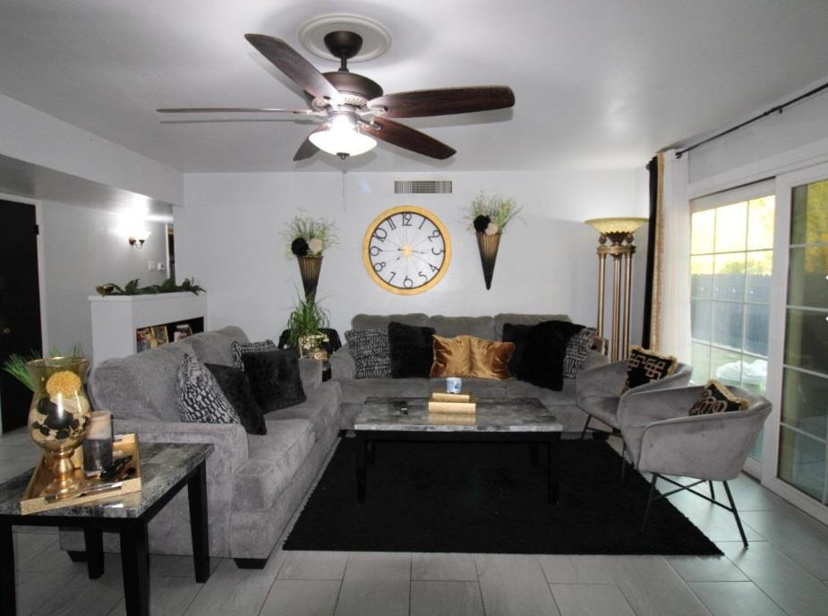 3662 North Angus Street Fresno, CA 93726 - Photo 5 of 19