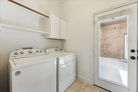 $925,000 | 17910 Lake Nocona Court, Cypress, TX 77433