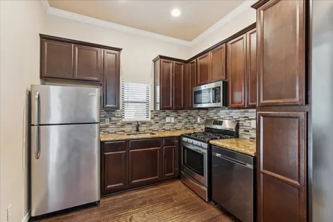 $925,000 | 17910 Lake Nocona Court, Cypress, TX 77433