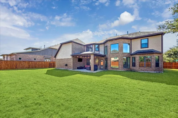 $925,000 | 17910 Lake Nocona Court, Cypress, TX 77433