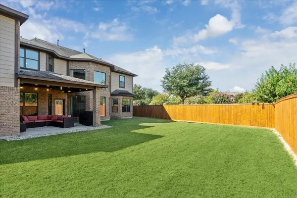 $925,000 | 17910 Lake Nocona Court, Cypress, TX 77433