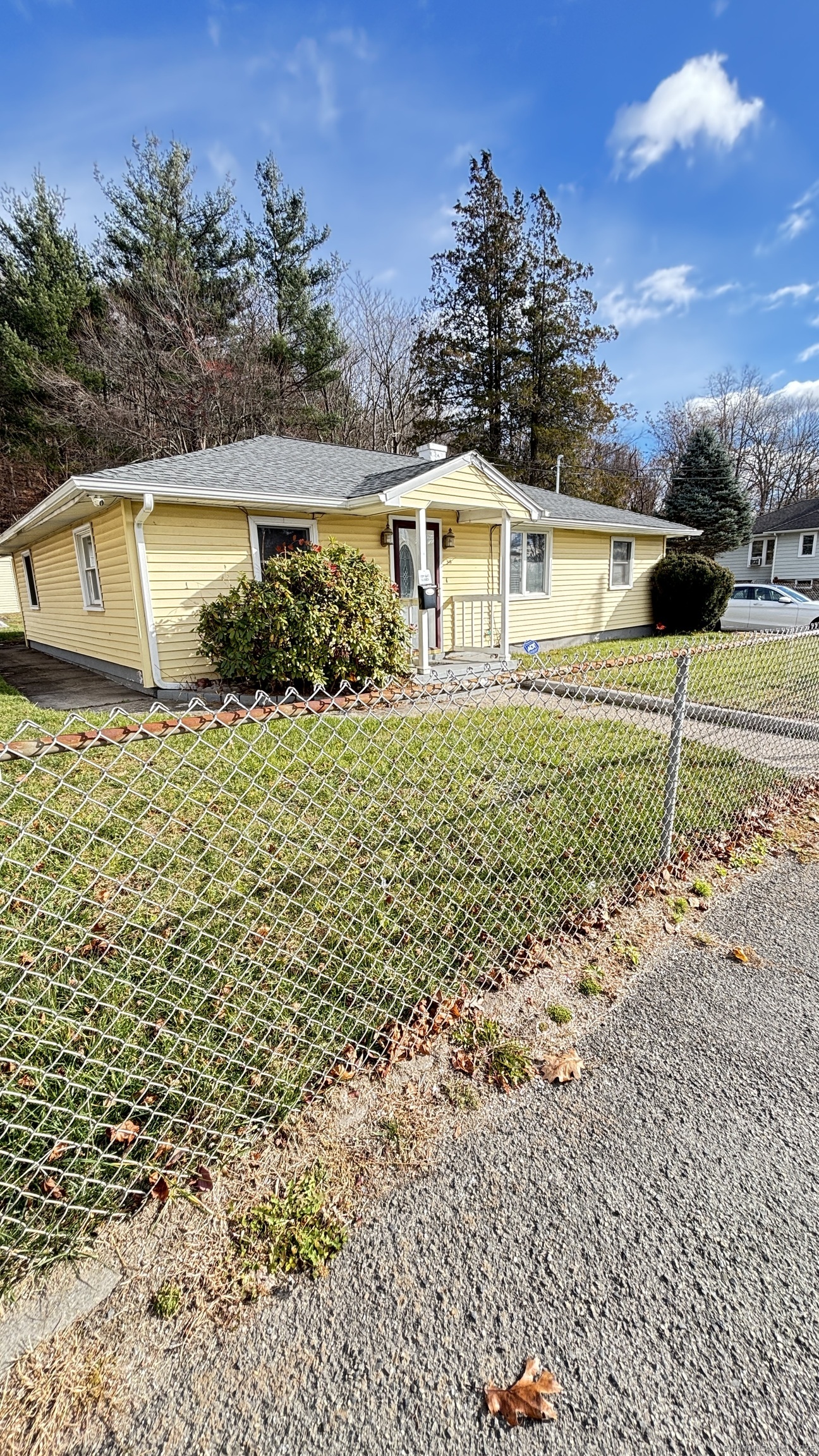 341 Oak Street Waterbury, CT 06705 - Photo 5 of 34 a view of a house with a yard