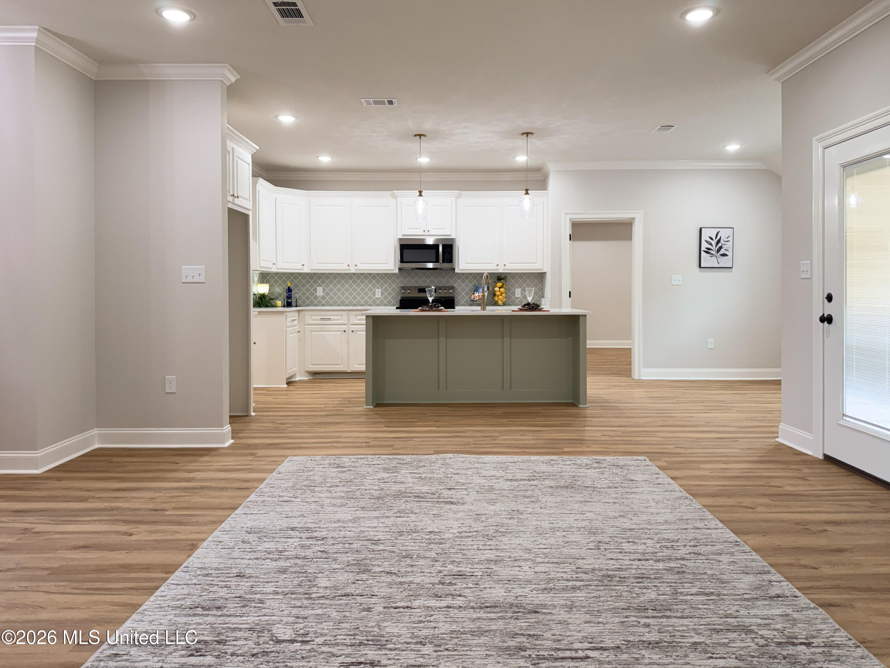 64 Meadow Breeze Road Sumrall, MS 39482 - Photo 5 of 37 2- Great Room (4)