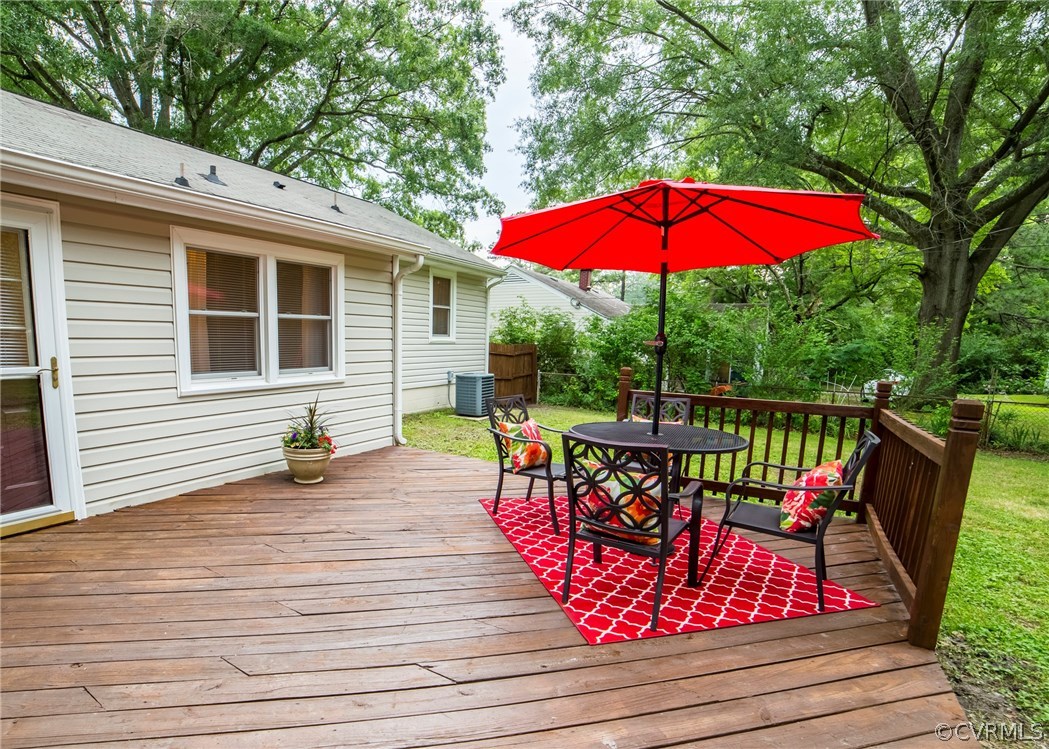 203 Wootton Road Sandston, VA 23150 - Photo 5 of 22 Gallery Image 5