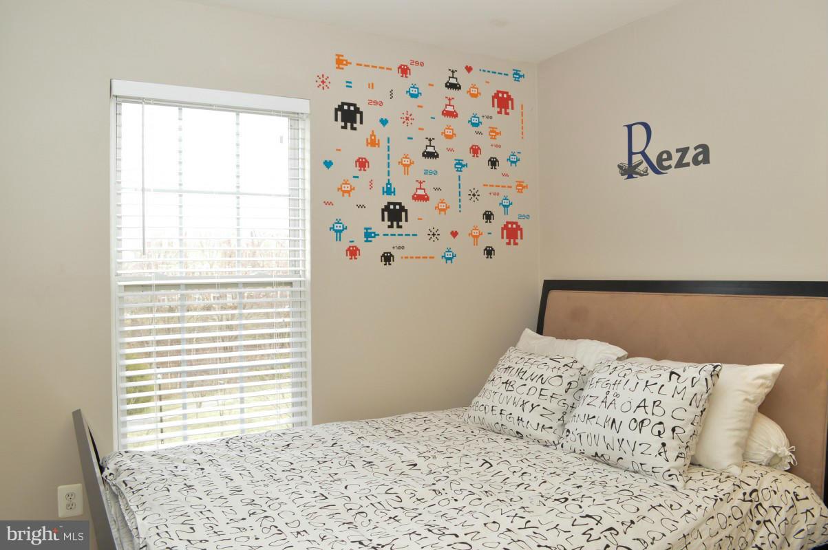 3826 Addison Woods Road Frederick, MD 21704 - Photo 16 of 30 Bedroom