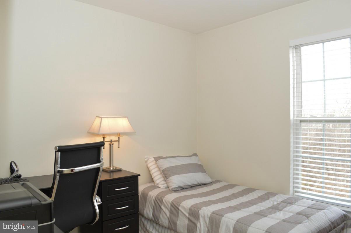 3826 Addison Woods Road Frederick, MD 21704 - Photo 18 of 30 Bedroom