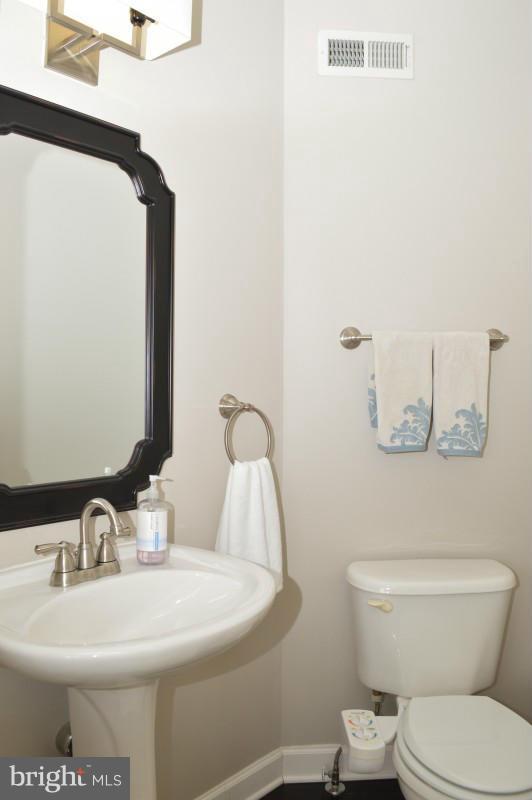 3826 Addison Woods Road Frederick, MD 21704 - Photo 30 of 30 Bath