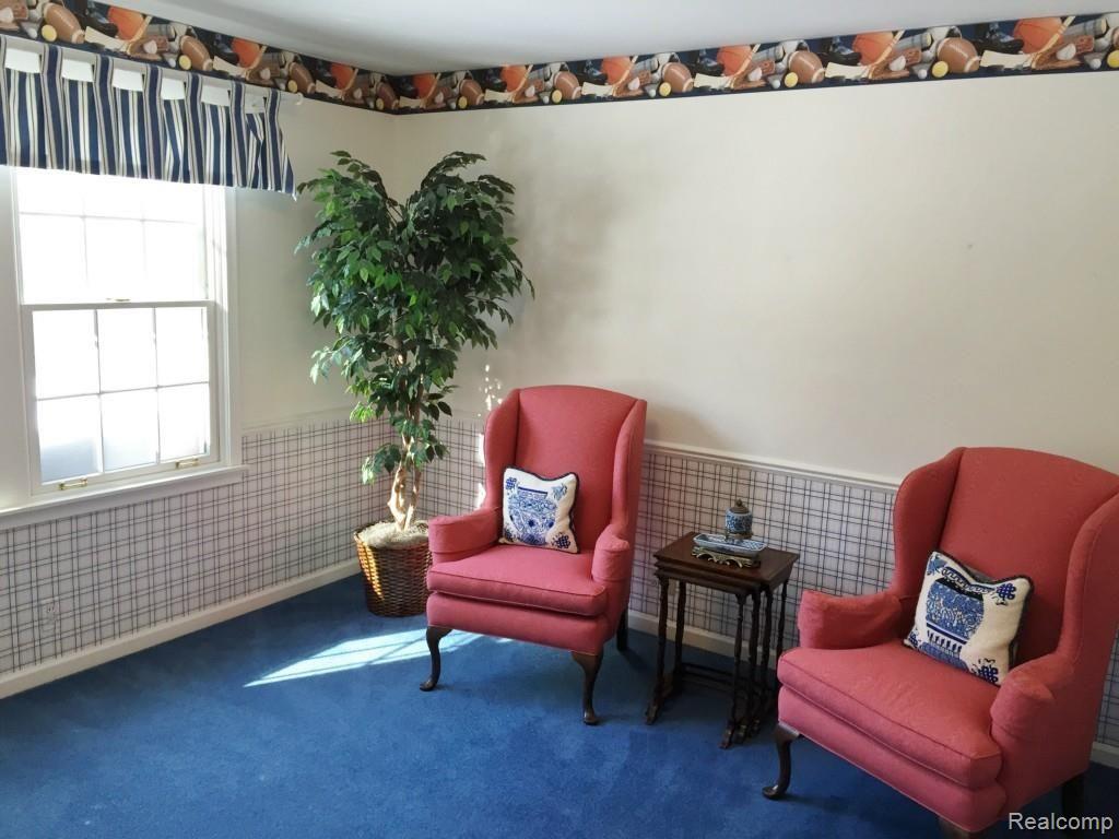 1003 Bishop Road Grosse Pointe, MI 48230 - Photo 25 of 40 Bedroom - Sitting room .jpg