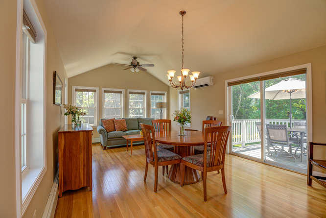 2 Willow Lane Cumberland, ME 04021 - Photo 13 of 58 Greatroom/dining room