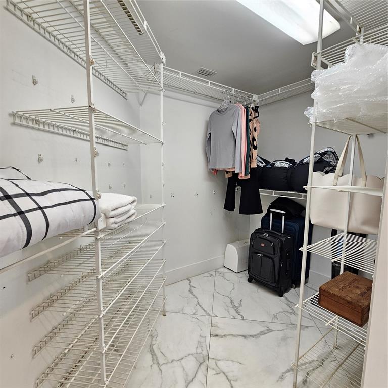 1705 Andros Isle, Unit C3 Coconut Creek, FL 33066 - Photo 19 of 36 a room with gym equipment