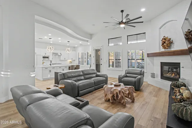 $1,399,900 | 2184 West Weatherby Way, Chandler, AZ 85286