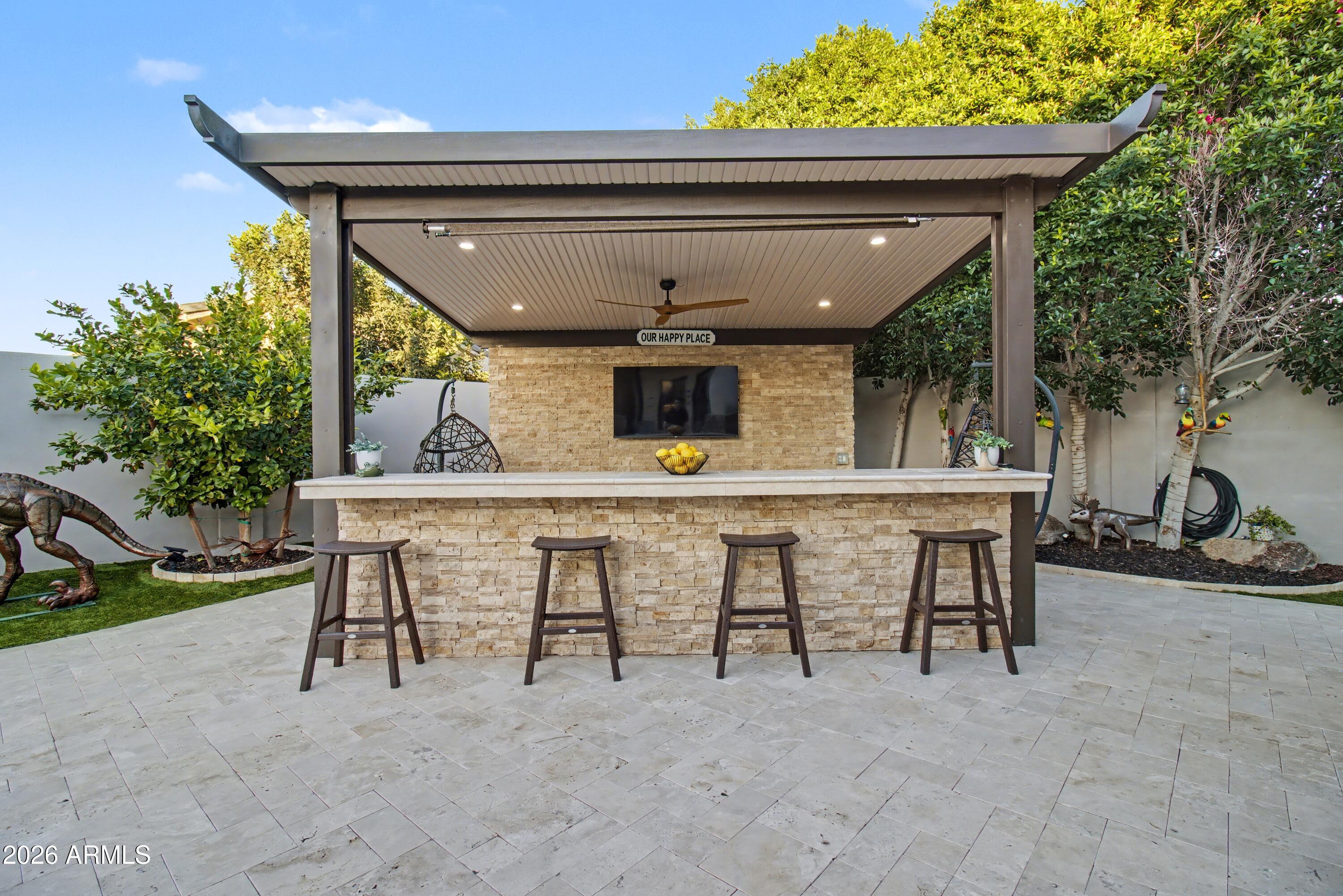 2184 West Weatherby Way Chandler, AZ 85286 - Photo 16 of 60 a view of entryway with seating space