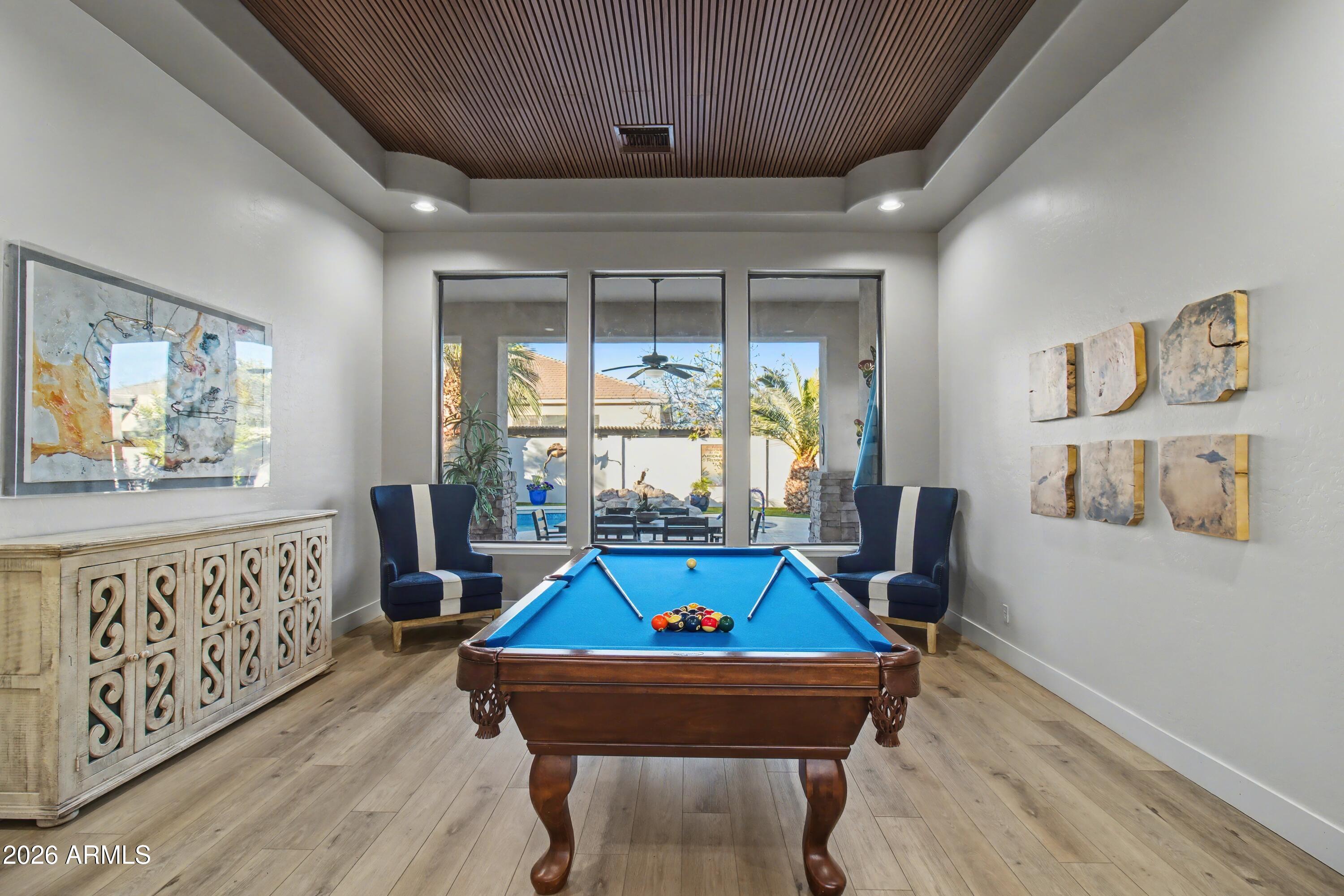 2184 West Weatherby Way Chandler, AZ 85286 - Photo 31 of 60 a room with furniture and window