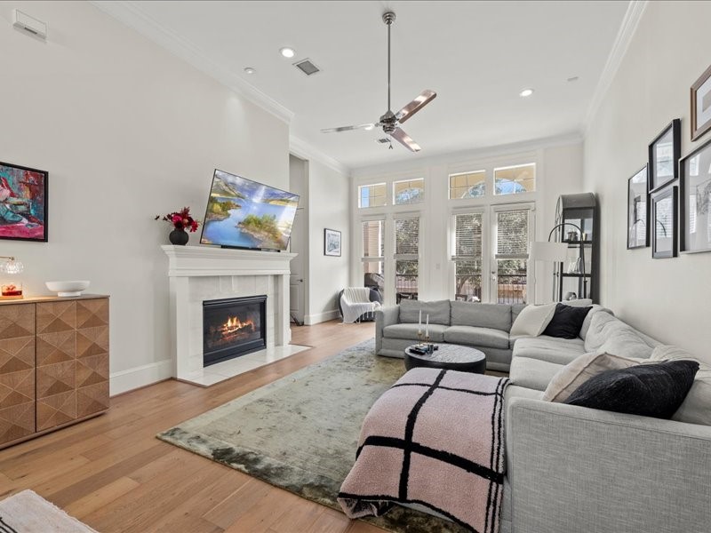 2605 Maxroy Street Houston, TX 77007 - Photo 20 of 36