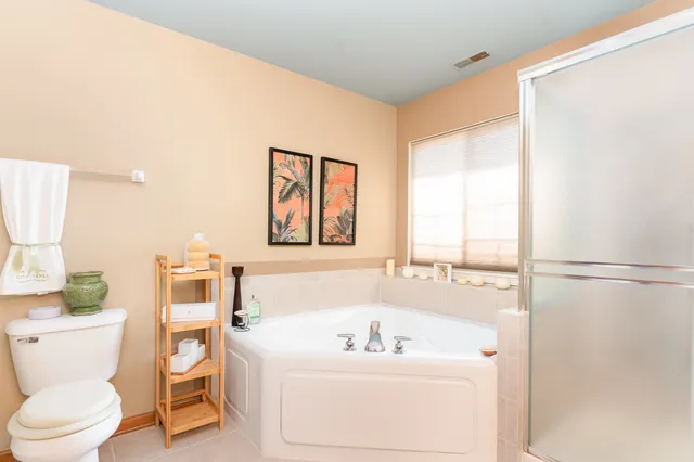 $379,000 | 1420 Marigold Lane, Minooka, IL 60447