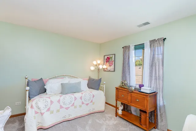 $379,000 | 1420 Marigold Lane, Minooka, IL 60447