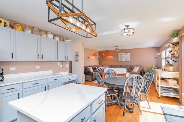 $379,000 | 1420 Marigold Lane, Minooka, IL 60447