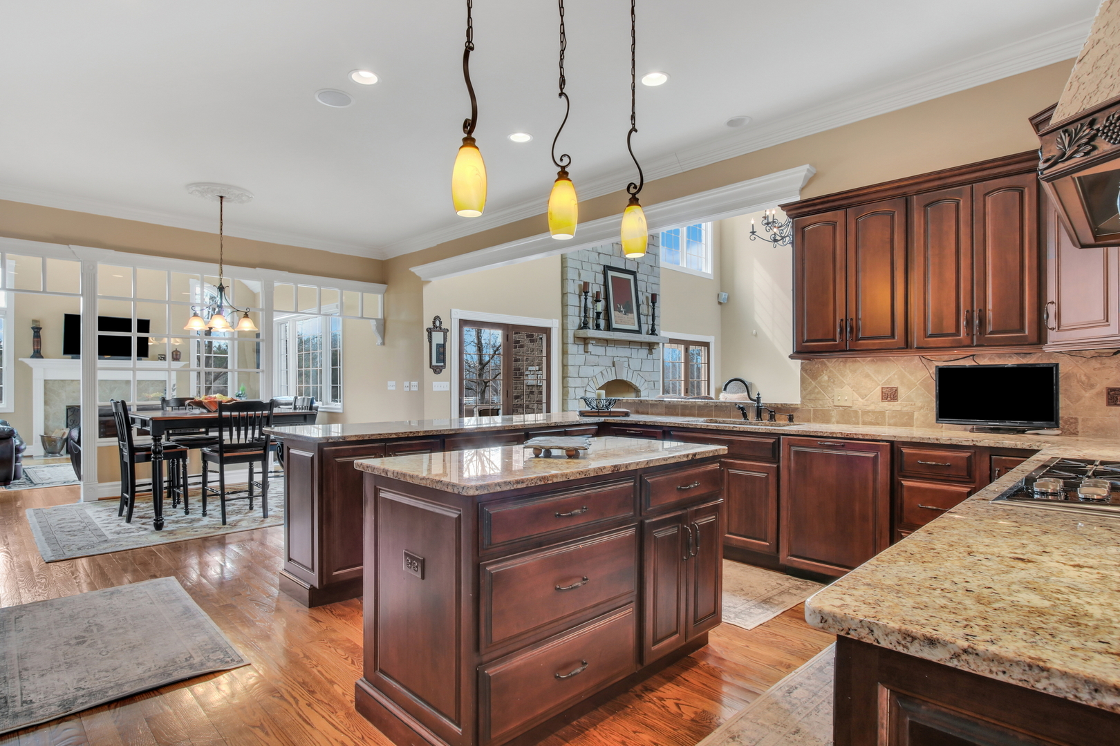 17451 Bridle Trail Road Gurnee, IL 60031 - Photo 14 of 121