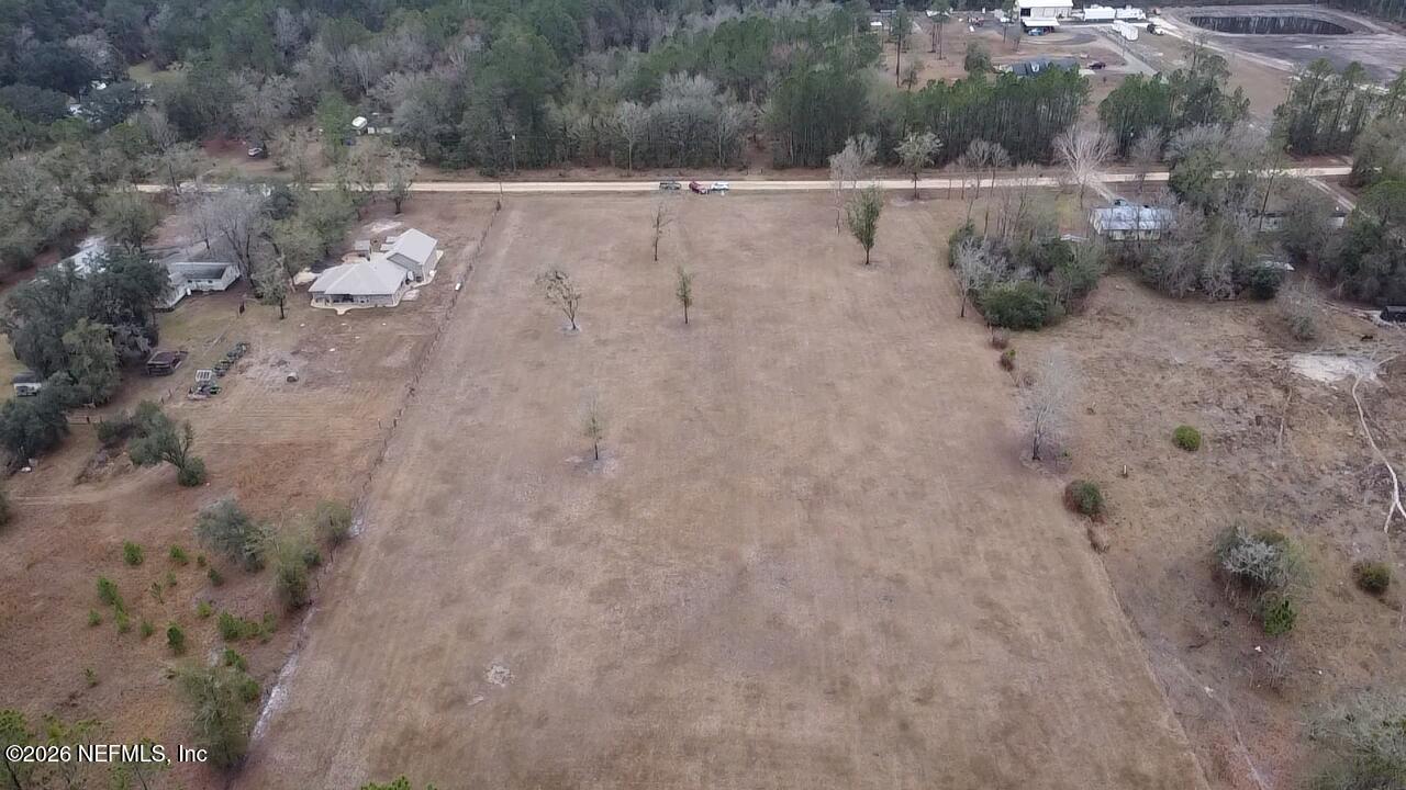 6116 Jack Wilkinson Road Jacksonville, FL 32234 - Photo 2 of 7 a view of outdoor space and yard