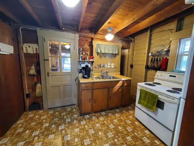 $1,750,000 | 36 Shore Drive, Newbury, NH 03255