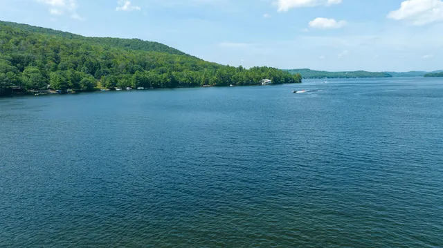 $1,750,000 | 36 Shore Drive, Newbury, NH 03255