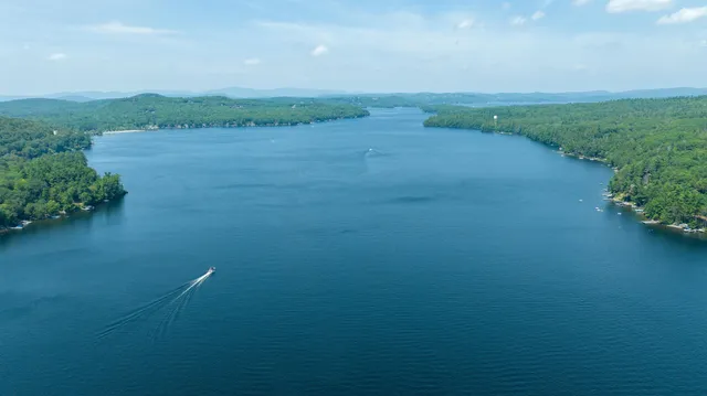 $1,750,000 | 36 Shore Drive, Newbury, NH 03255