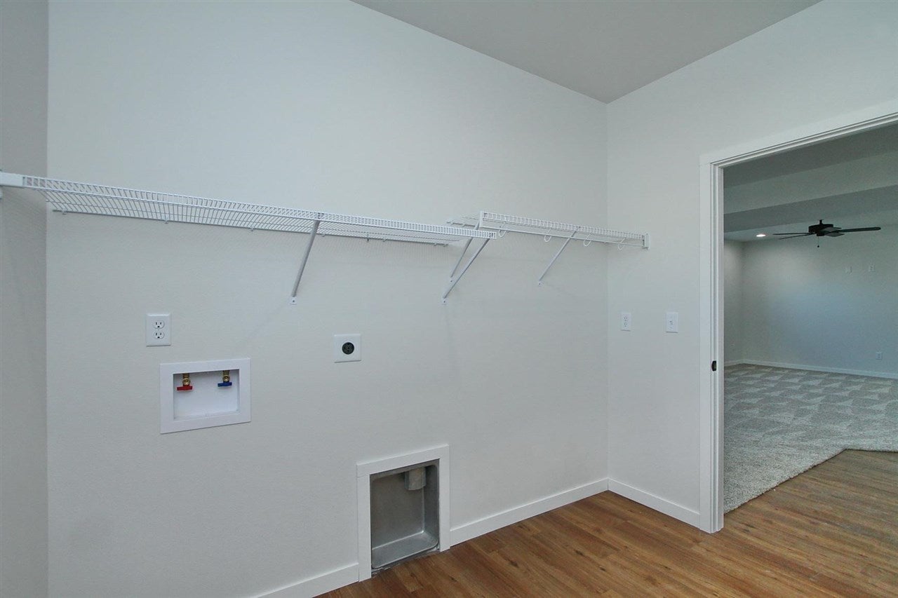 720 West 3rd Street Kalona, IA 52247 - Photo 24 of 30 Gallery Image 24
