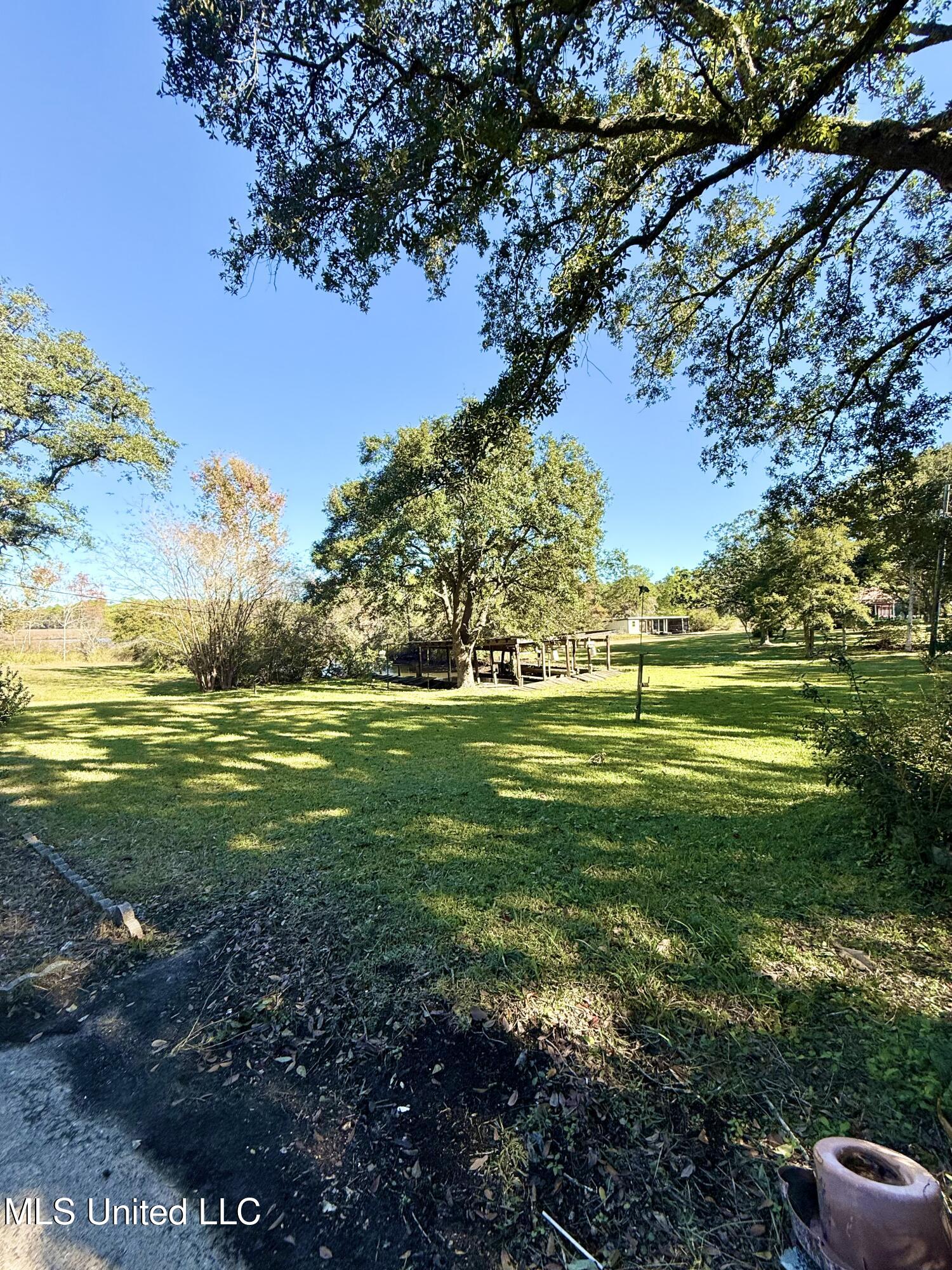 3708 Johnston Road Gautier, MS 39553 - Photo 20 of 23 IMG_2093 (1)