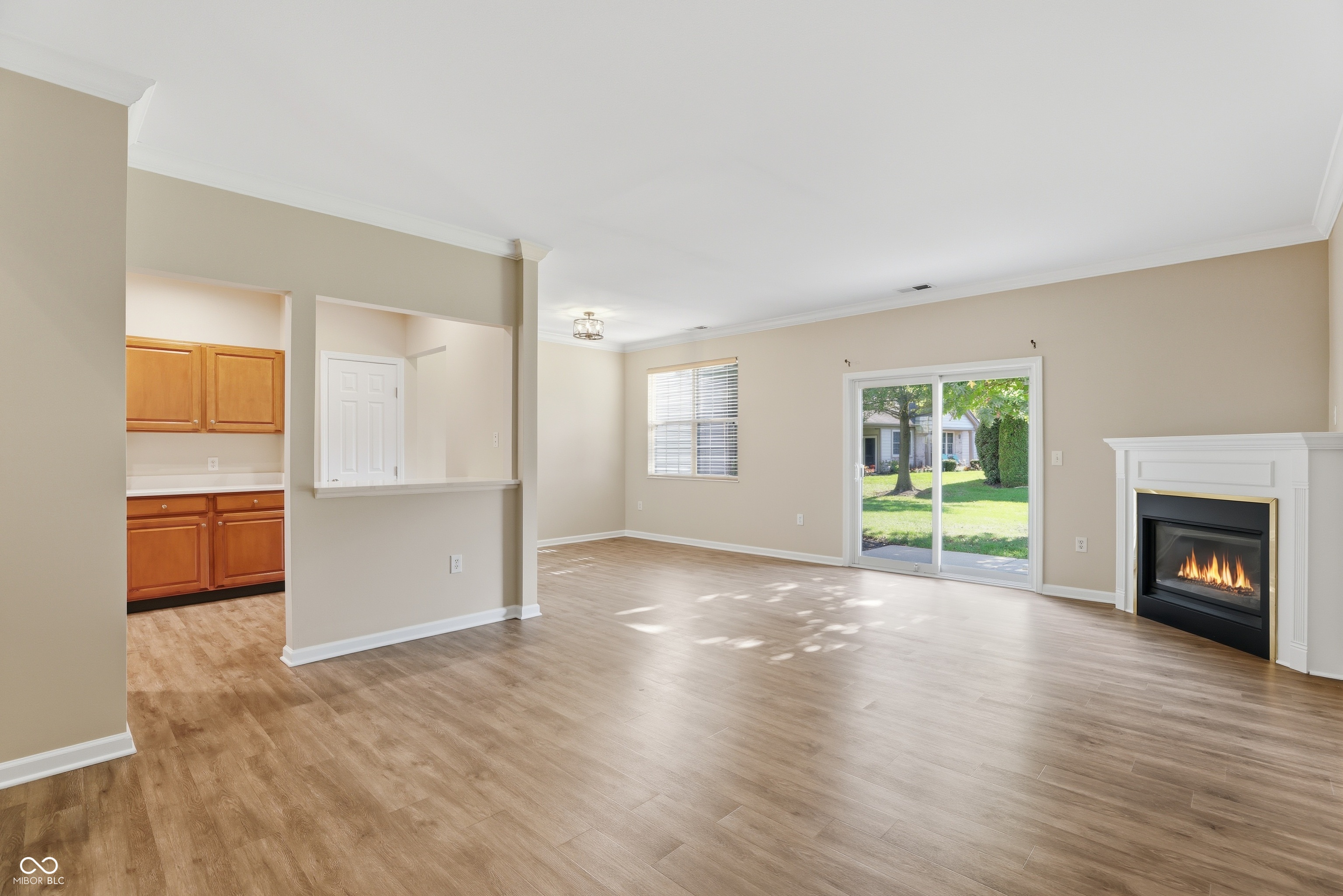 9201 Wadsworth Court Fishers, IN 46037 - Photo 3 of 17