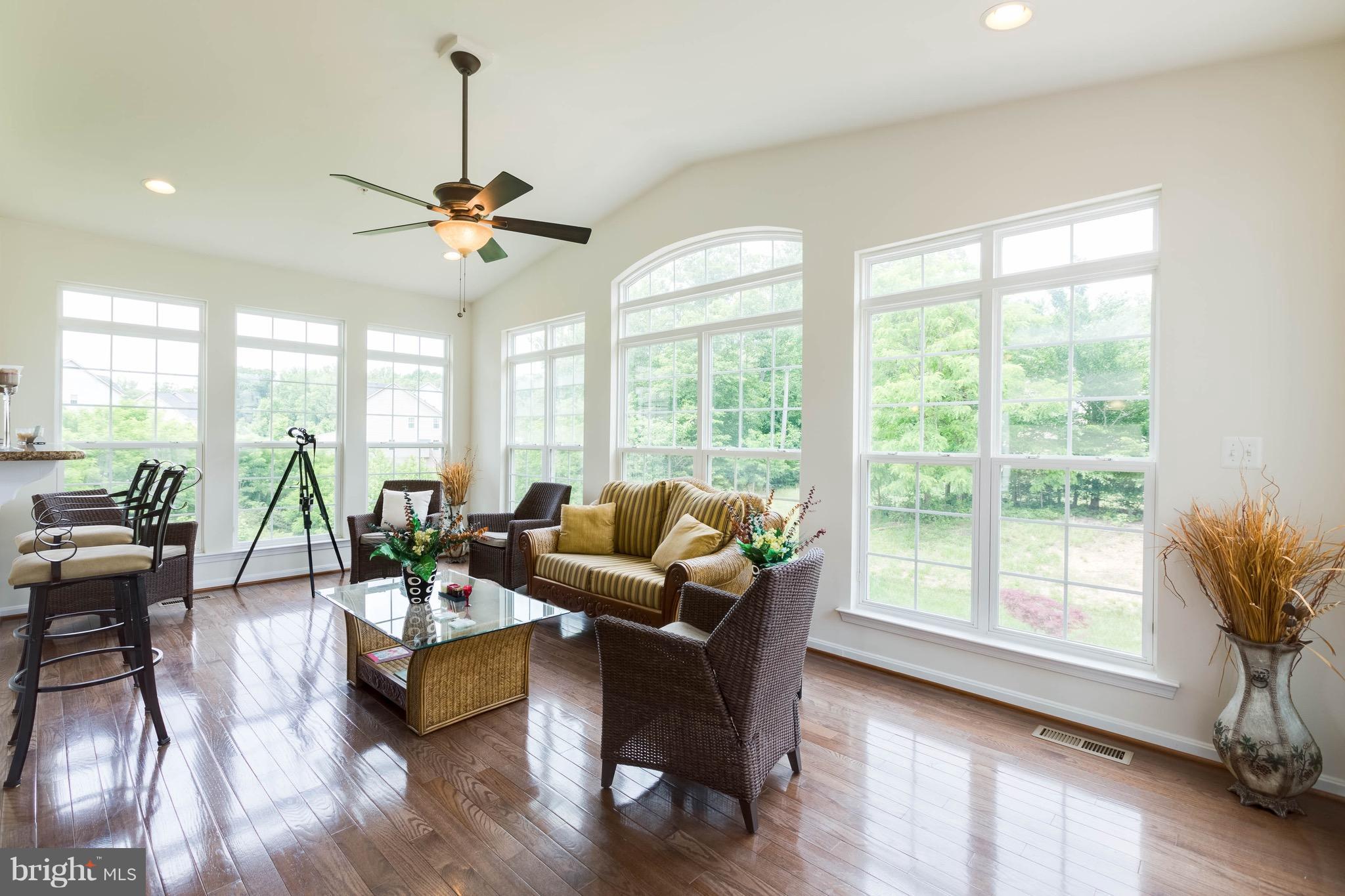 3200 St Marys View Road Accokeek, MD 20607 - Photo 11 of 29 Sunroom