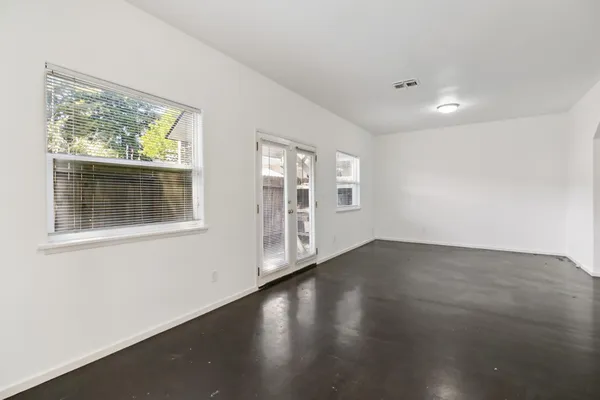 $1,199,999 | 3108 2nd Avenue, Sacramento, CA 95817