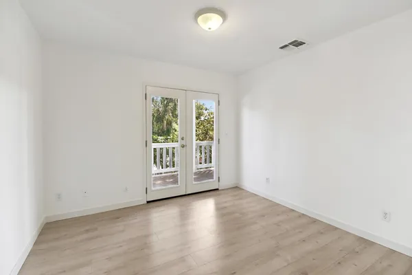 $1,199,999 | 3108 2nd Avenue, Sacramento, CA 95817