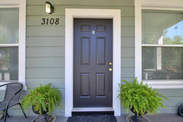 $1,199,999 | 3108 2nd Avenue, Sacramento, CA 95817