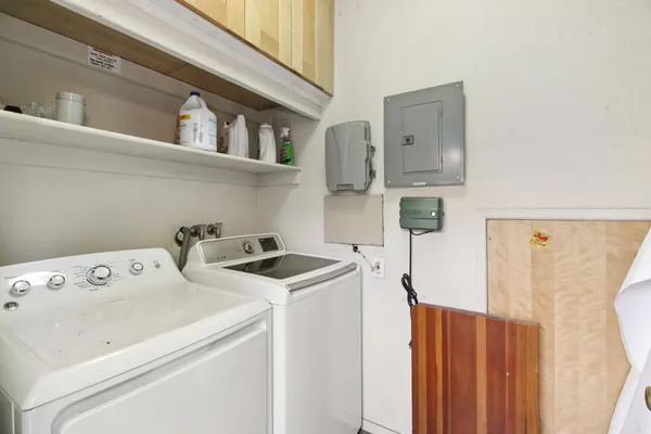 $1,199,999 | 3108 2nd Avenue, Sacramento, CA 95817