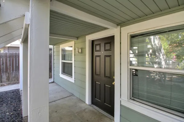 $1,199,999 | 3108 2nd Avenue, Sacramento, CA 95817
