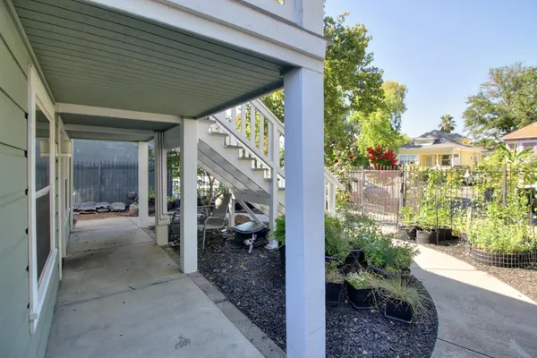 $1,199,999 | 3108 2nd Avenue, Sacramento, CA 95817