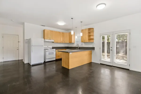 $1,199,999 | 3108 2nd Avenue, Sacramento, CA 95817