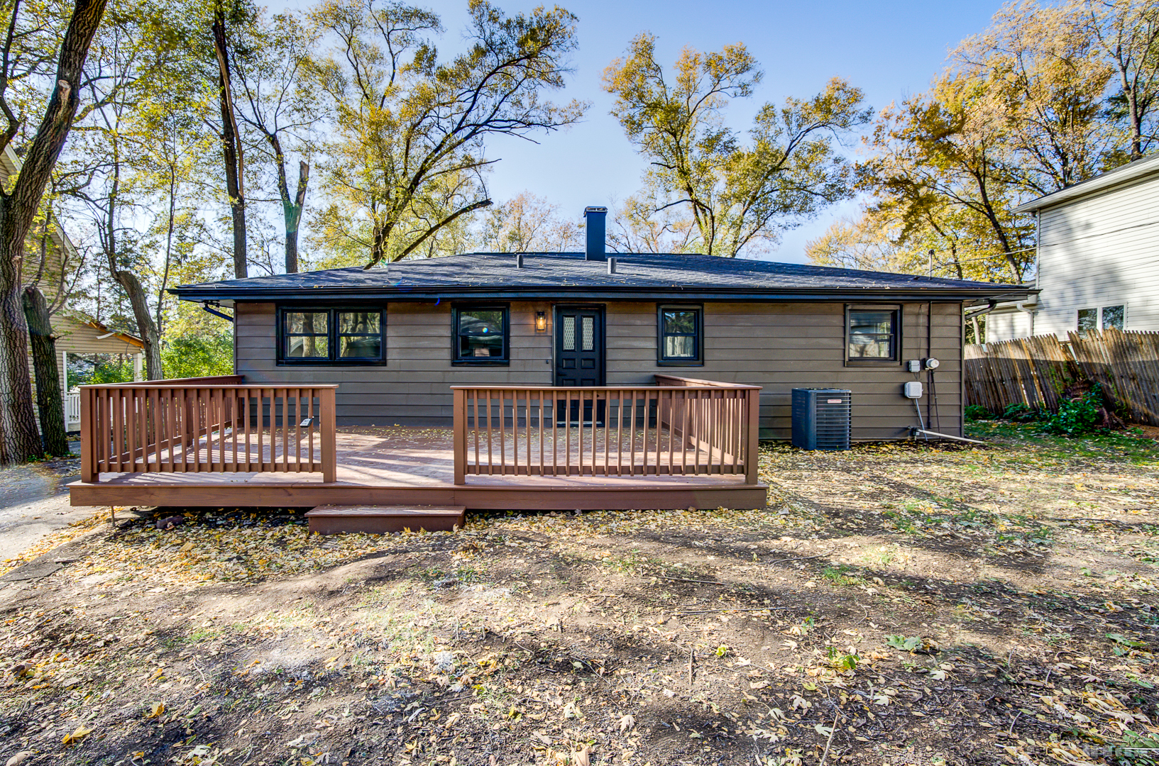 6205 Belmont Road Downers Grove, IL 60516 - Photo 4 of 30