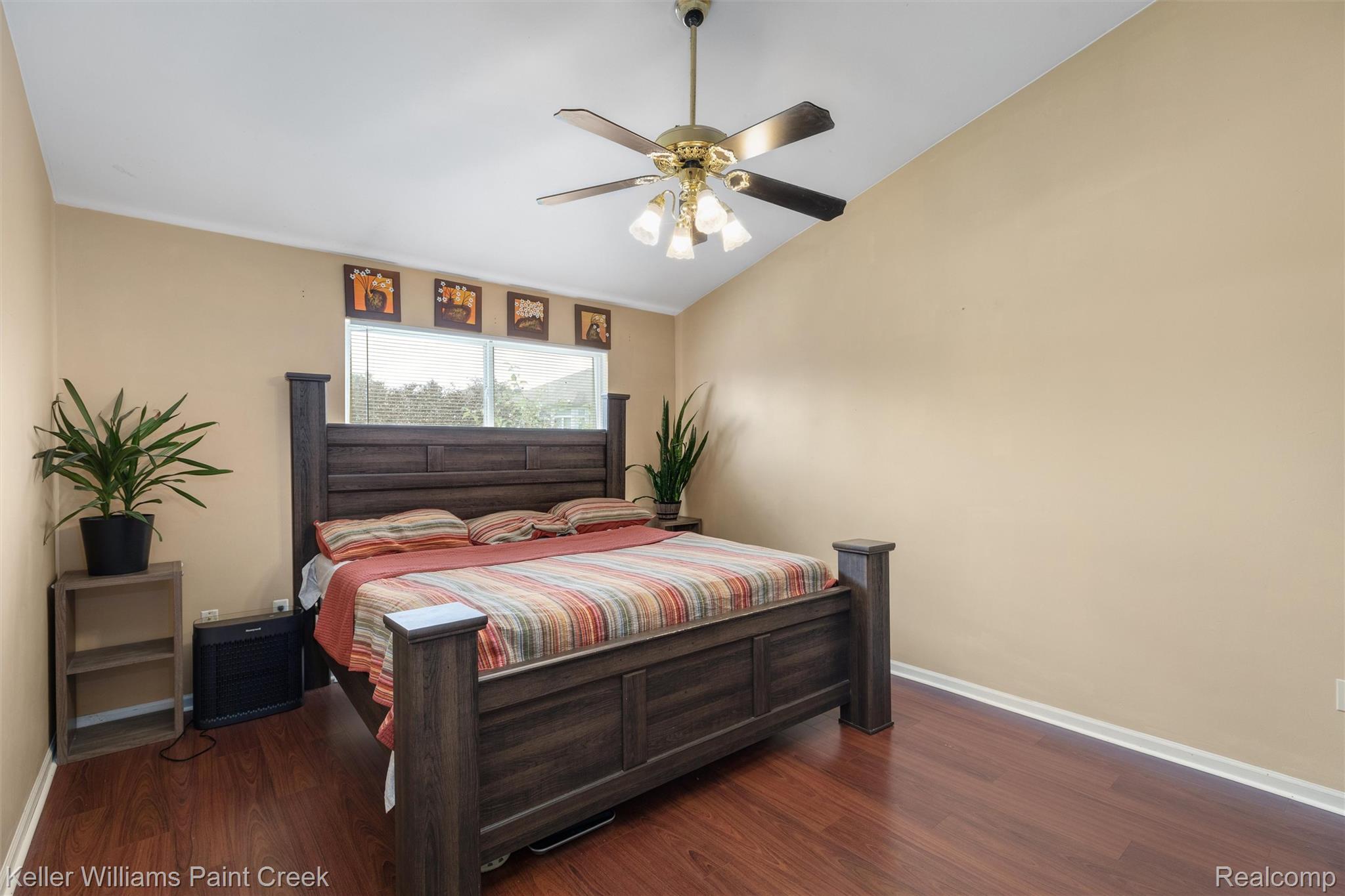 3201 Lynhurst Court Rochester, MI 48306 - Photo 14 of 49 25-3201 Lynhurst Ct 0017.jpg