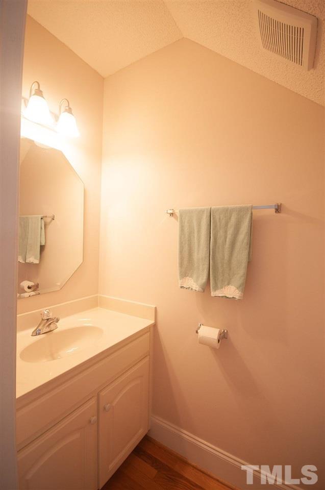 5920 Royal Coach Court Raleigh, NC 27612 - Photo 20 of 30 Gallery Image 20