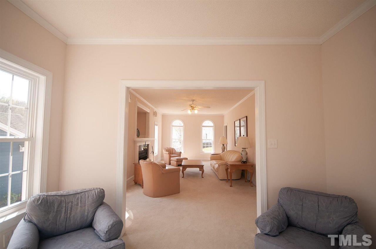 5920 Royal Coach Court Raleigh, NC 27612 - Photo 6 of 30 Gallery Image 6