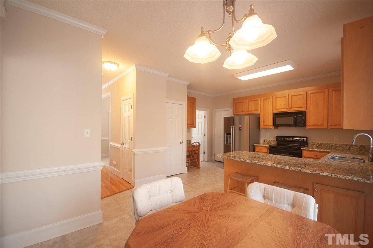 5920 Royal Coach Court Raleigh, NC 27612 - Photo 9 of 30 Gallery Image 9