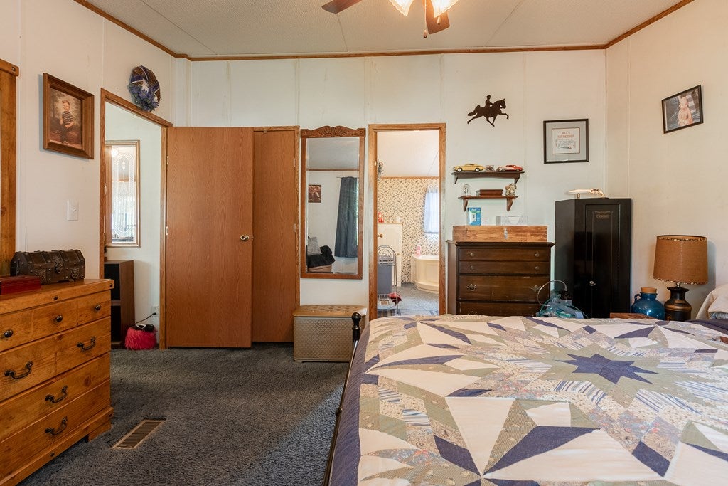 124 Iron Ridge Road Galax, VA 24333 - Photo 22 of 59 Gallery Image 22