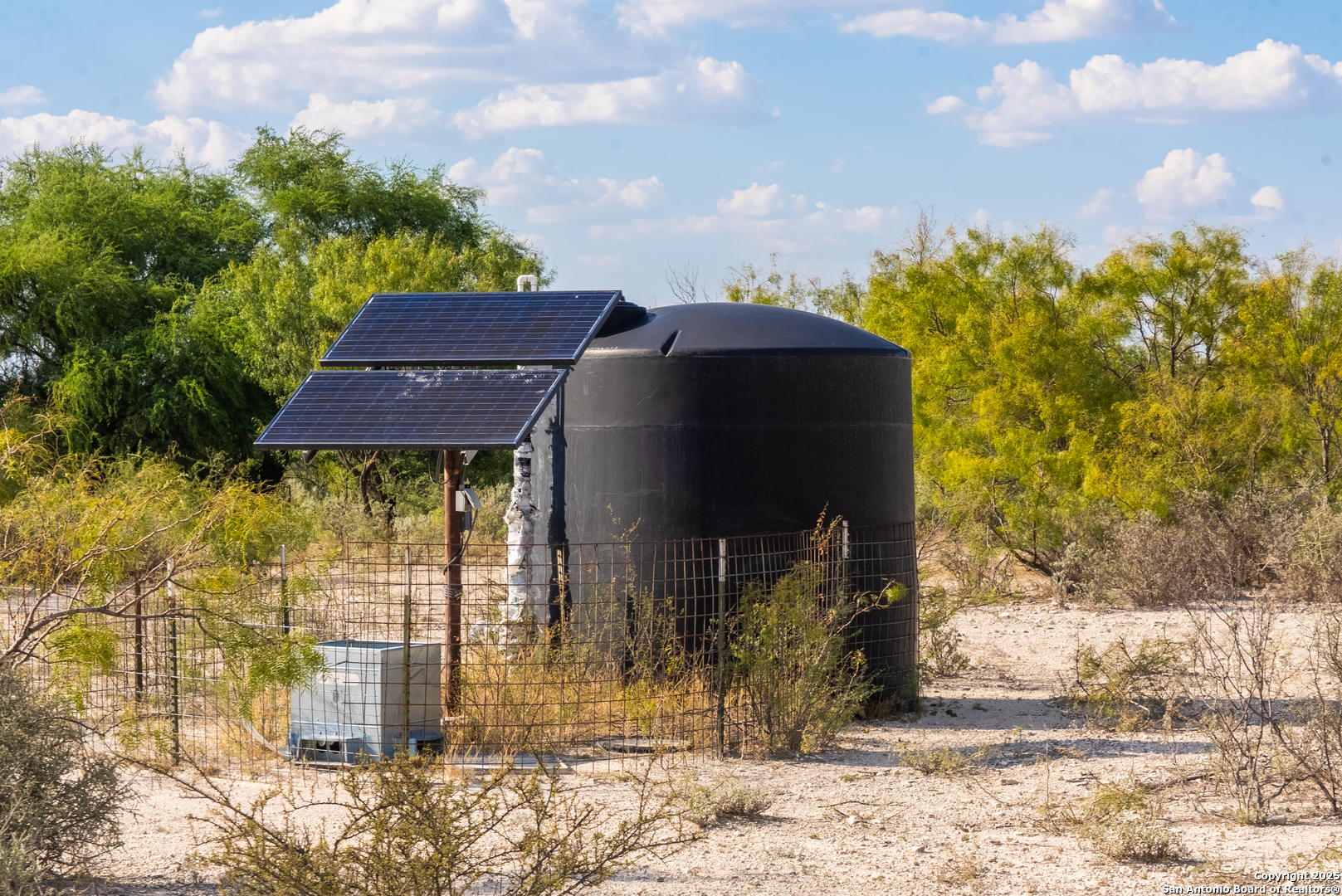 2212 Lausen Road Del Rio, TX 78840 - Photo 10 of 15 a view of a house with a yard