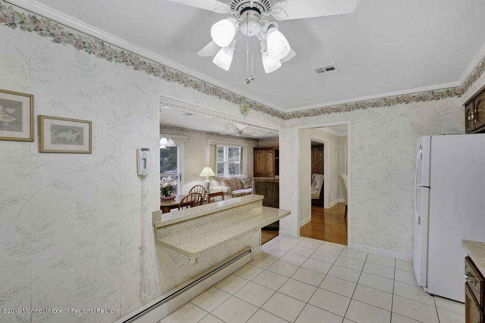 16 Auburn Road Toms River, NJ 08757 - Photo 21 of 40 019_dsc08735