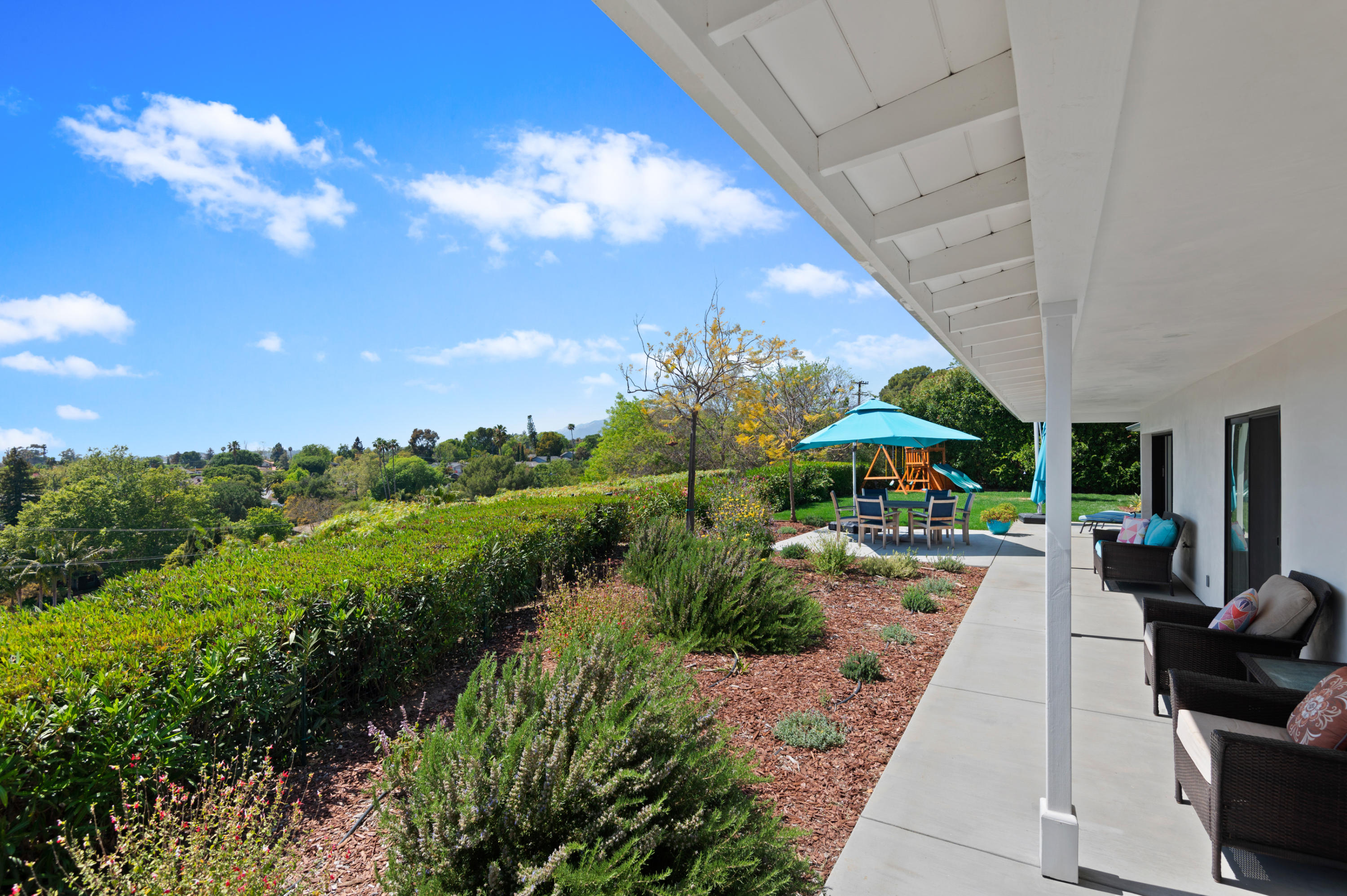 11 Northridge Road Santa Barbara, CA 93105 - Photo 23 of 38 15 - Back Yard