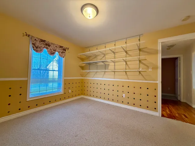 $500,000 | 1095 Dixmont Road, Etna, ME 04434