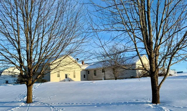 $500,000 | 1095 Dixmont Road, Etna, ME 04434