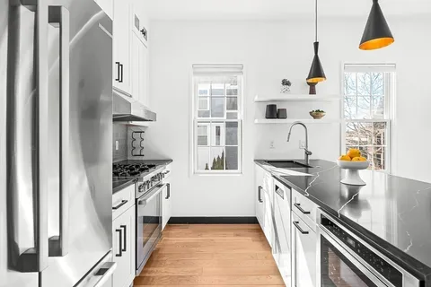 $975,000 | 14 Carlton Street, Unit B, Somerville, MA 02143